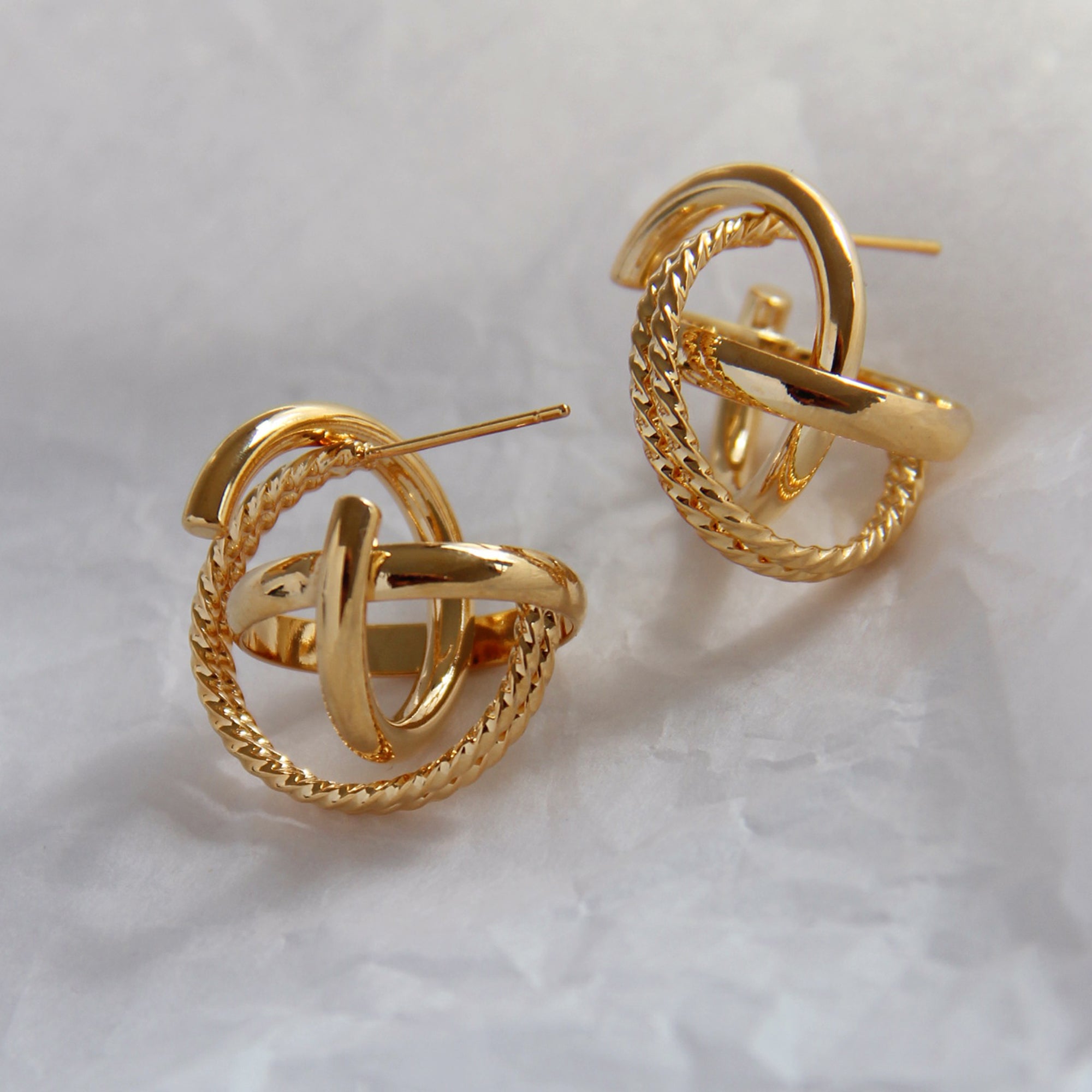 18K Gold Plated Deco Stud Earrings Gift wedding influencer styling KOL / Youtuber / Celebrity / Fashion Icon