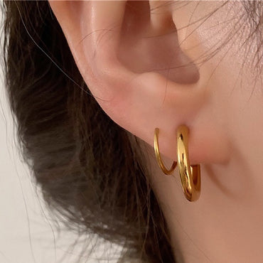 Gold Plated Layered Hoop Earrings Gift wedding influencer styling KOL / Youtuber / Celebrity / Fashion Icon