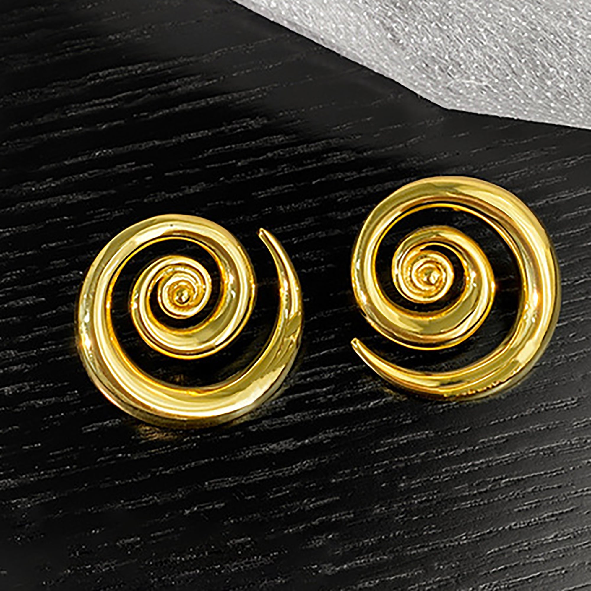 18K Gold Plated Swirl Stud Earrings Gift Party Wedding