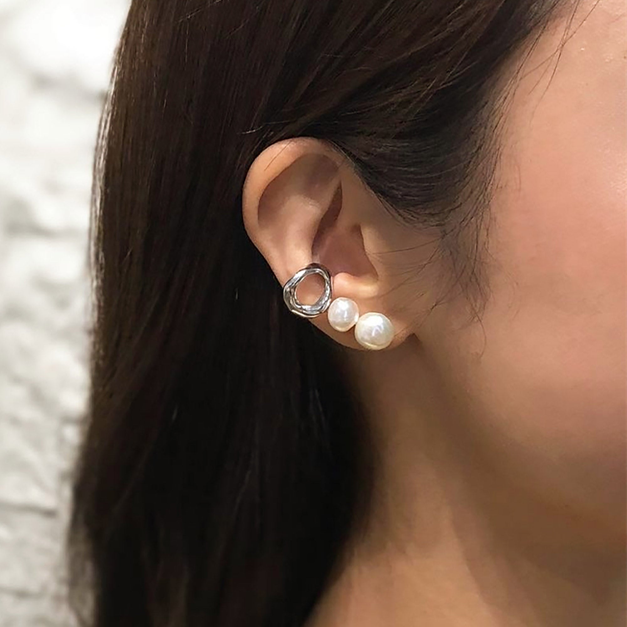 Single Pearl Link Ear Cuff Suspender Earrings Gift wedding influencer styling KOL / Youtuber / Celebrity / Fashion Icon picked