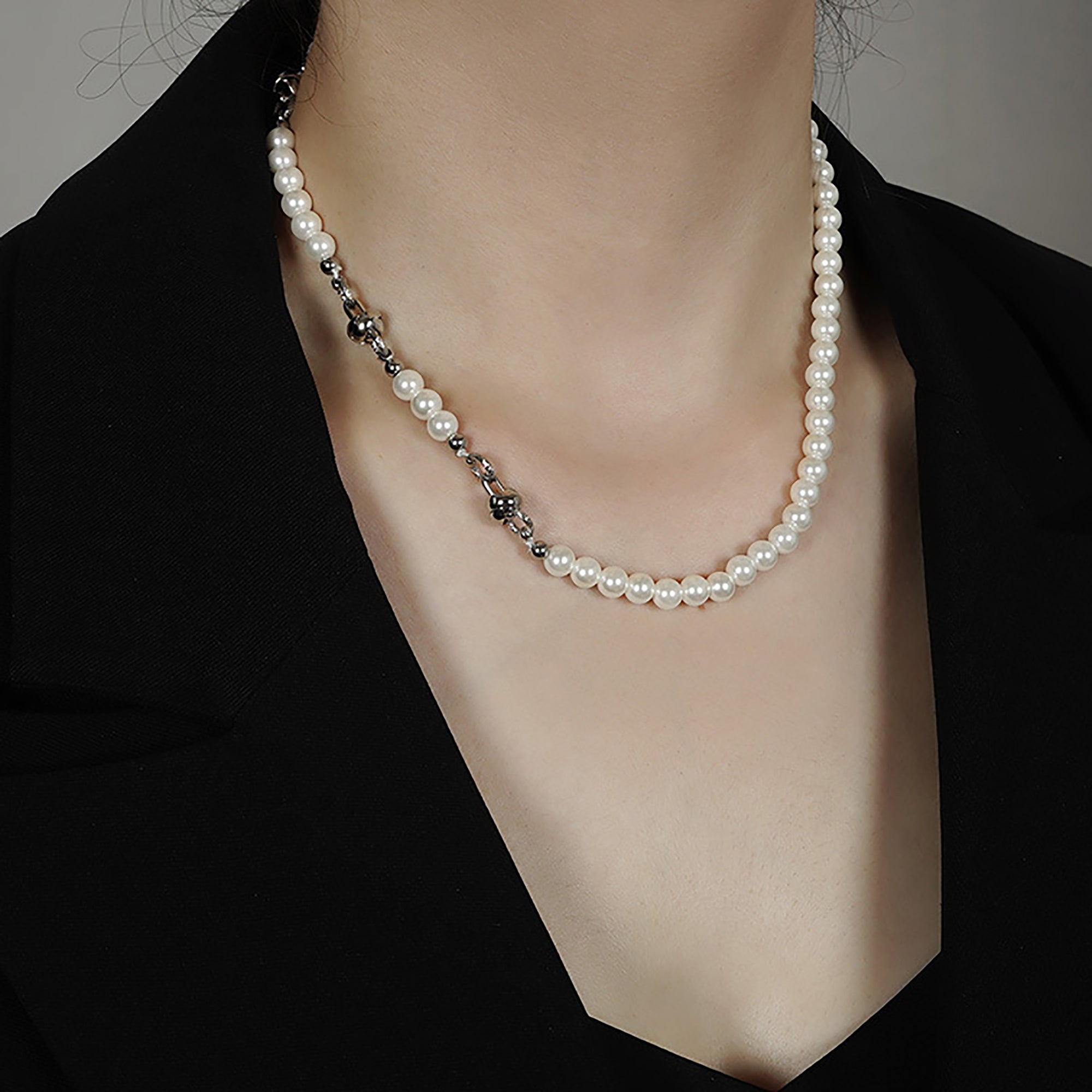 Pearl w/ Metal Chain Necklace Valentine Day Gift