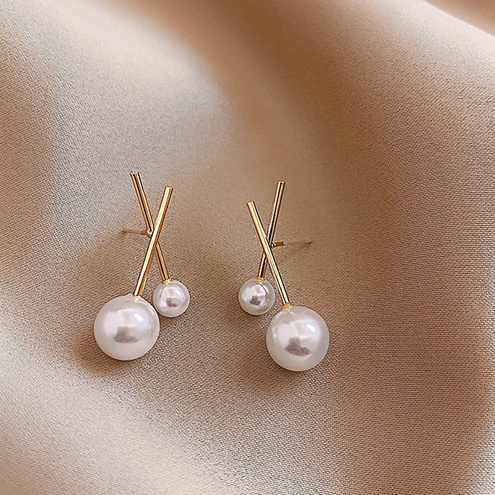 18K Gold Plated w/ Pearl Stud Earrings Valentine Day Gift Valentine Day Gift birthday party anniversary