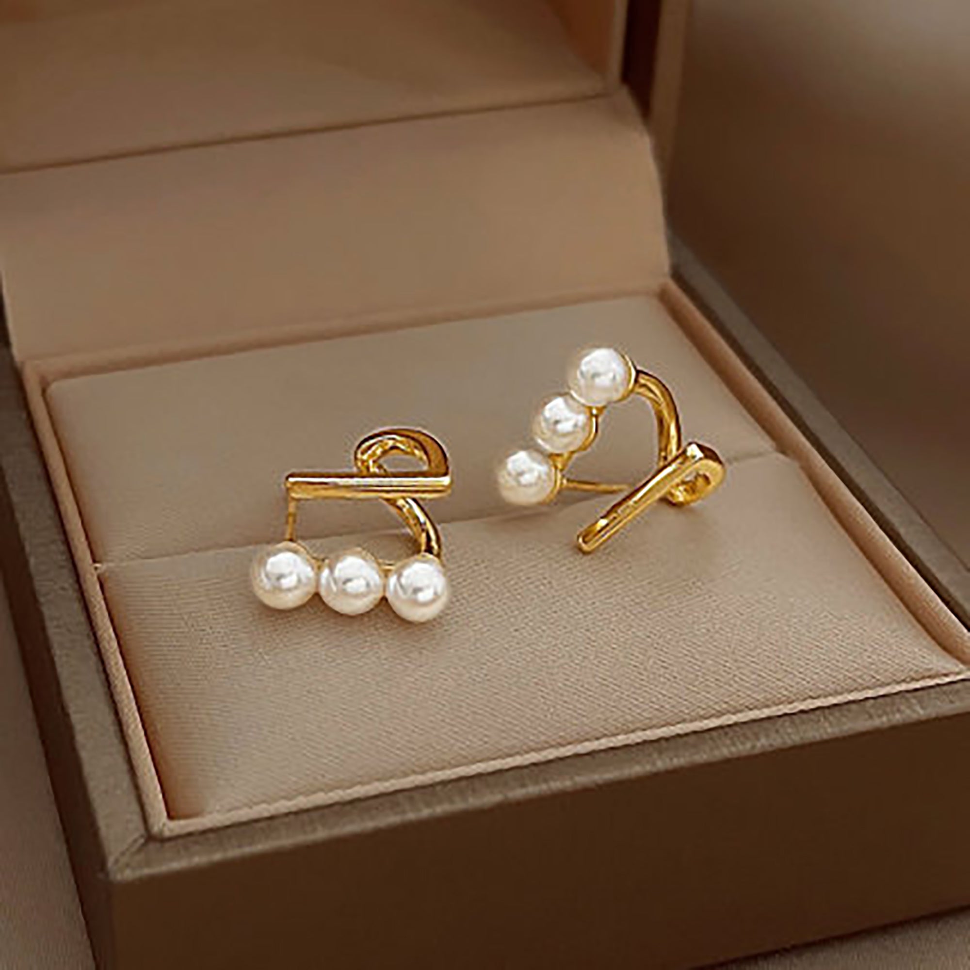 18K Gold Plated w/ Pearl Stud Earrings Valentine Day Gift Valentine Day Gift birthday party anniversary